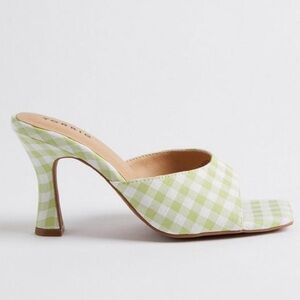 NWOT Torrid Gingham Square Toe Heels Size 8 WW